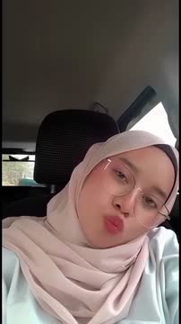 ISTRI MUDA RUMAHAN YANG SERING DI TINGGAL 02