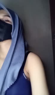 Akhirnya Kak Alina Ukhty Jilbab Biru Colmek Full Body BOKEPSS COM mp4 - DoodStream