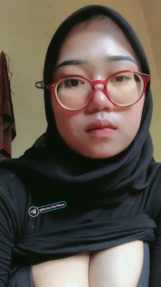 Gina Hijab Tiktok Tobrut 70 - [ Telegram @GalleryKuVIP ]