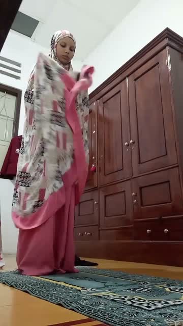 Mukena Pink Viral TikTok.mp4