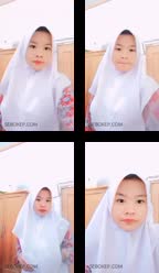 Putri Jilbab Pamer Tete Tobrut Pulang Sekolah - DoodStream.mp4
