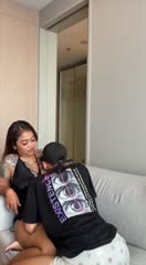 MBAK BERTA Layani Brondong