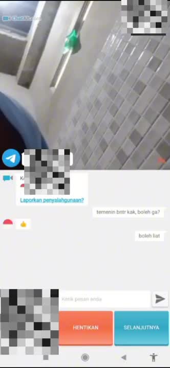 Ometv hijab penurut
