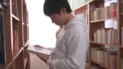 JAV SUB INDO - PENJAGA PERPUS YANG LAGI BIRAHI