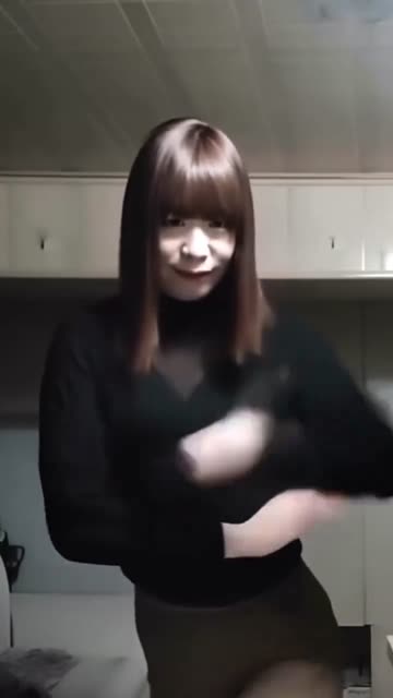 video_2026-10-12_20-02-49.mp4