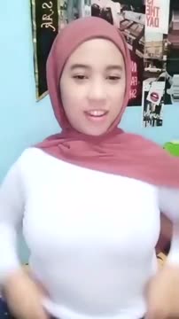 Kenangan Yunita Ayu Cewek Jilbab Omek ID 25956887 Dream - AVTub.mp4