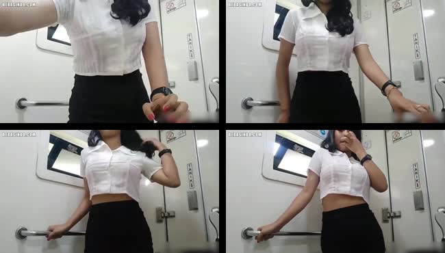 2272-Bokep-Indo-Siskaeee-Bugil-Di-Toilet-Kereta - PoopHD