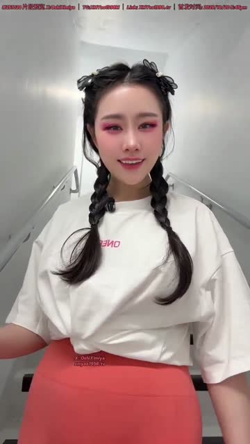 5_6138592470348341122.mp4