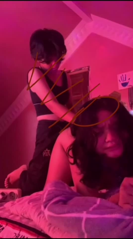 Telegram @jasverkenviralofc - VVIP GWEN/LADYHY LESBI UPDATE P2 03 - Bokep Indo Viral.mp4