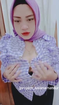 TANTE TANTEK MONTOK TOKETNYA GEDE BANGET OMEK