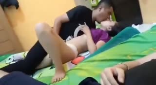 Main disamping teman pura pura tidur