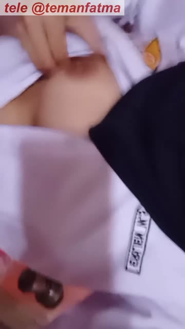 erlin hijab SMA.mp4