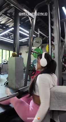 video_2026-10-10_22-46-01.mp4