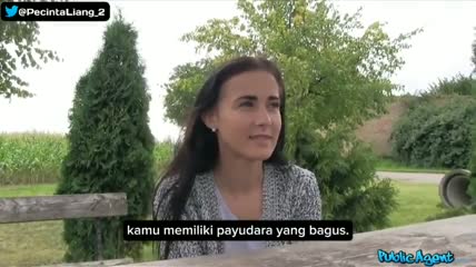 demi uang