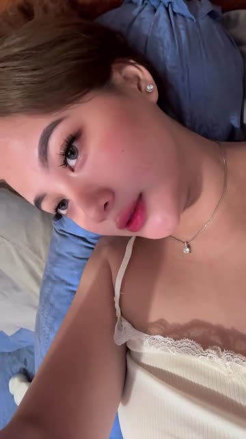 Yossi Eka Pratiwi Exclusive - Join Tele @lupabelum (13).mp4