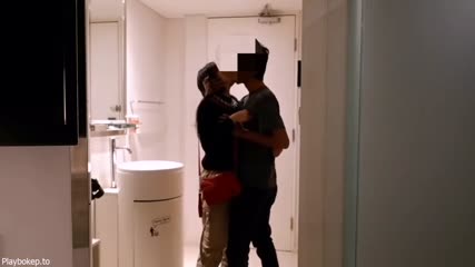 Ngajakin Selingkuhan Main Dihotel Supaya Ga Ketahuan Suaminya.mp4
