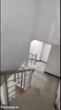 Resepsionis beruntung kena prank.mp4