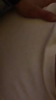 Tante suka bgt mainin burung