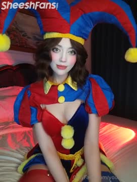 Aldorachan Aka Youraldora - Jester Cosplay Joi Creamy Driping Pussy Digs And Suck Dildo Leak Onlyfans.mp4