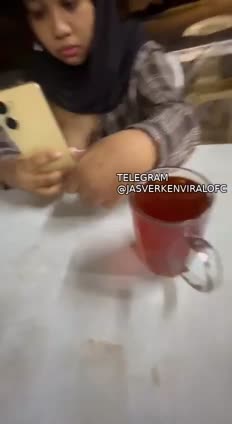 Cewe Malay Eksib Di Tempat Makan 02 - Telegram @jasverkenviralofc - Bokep Indo Viral.mp4