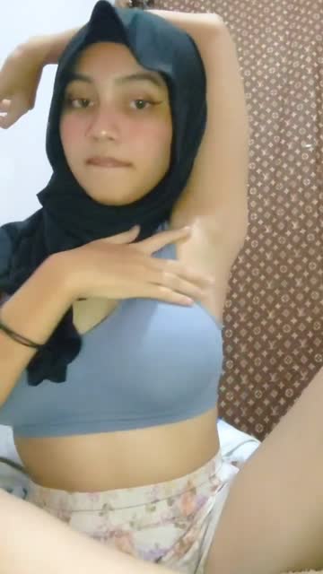 ukhti mika toge  live colmek sampe squirt