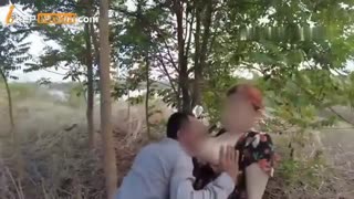 Bokep Indo Prank Ajakin Ngewe Petani Pemilik Kebun