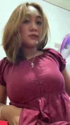 tante_baik_hati_sama_ponakan.mp4.mp4