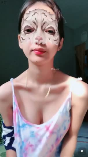 5_6055497901281385650.mp4