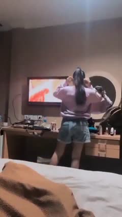 JRDFc91XtvJuY77_852p.mp4