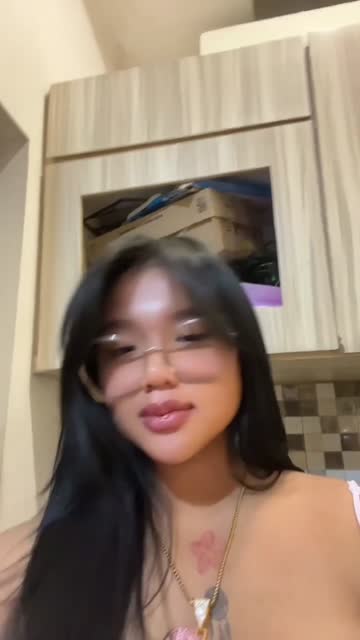 Yoemey Exclusive - Join Tele @lupabelum (18).mp4