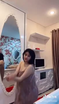 Seleb Tiktok Kiky Permata Viral Bokep Indo Viral - PoopHD.mp4