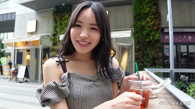 SIRO-5448 A beautiful cafe hostess is in full erotic m.mp4