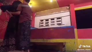Bokep Indo Mesum Di Warung Viral tambelang full - BokepLik.mp4