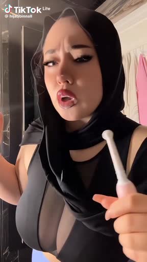 fc689a635111b3986d5a12d7fc387bfc_1758369554616.mp4
