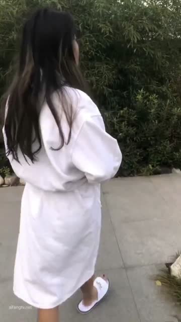 eksib di resto.mp4