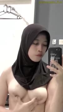 hape Neni abg saat service hape isinya ngentot sange (70)