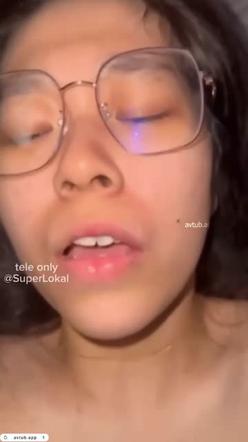 Dapat pacar uhti yang polos dientot nurut aja.mp4