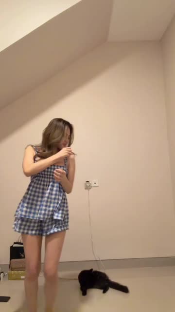 video_2026-10-11_00-10-05.mp4