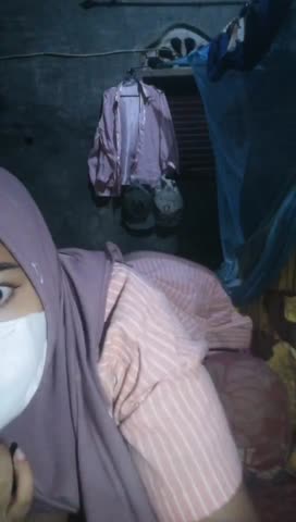 BUDE SUTINAH KONTRAKAN HABIS BANJIR IPARNYA NUMPANG NGINEP.mp4