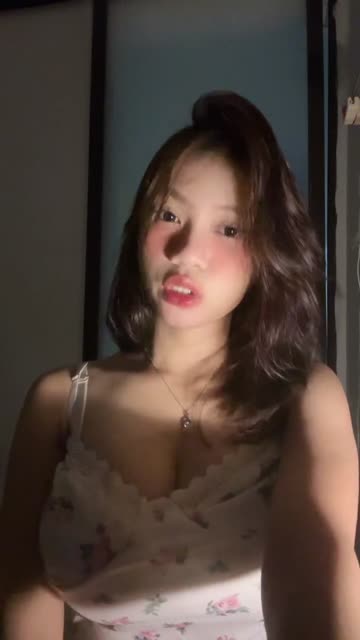 Delalia TikTok - Join Tele @lupabelum (44).mp4