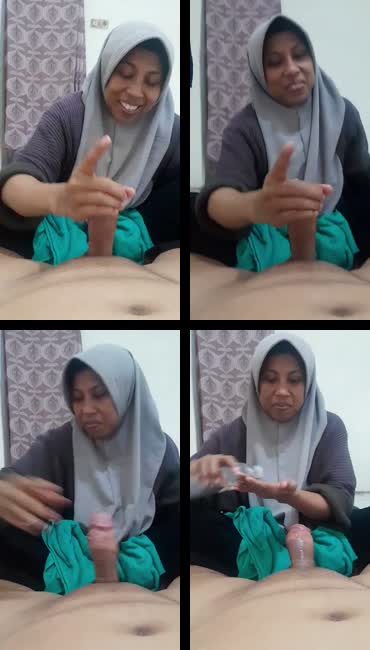 dikocokin emak tukang urut.mp4