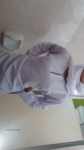 S4ng3 di Toilet Madrasah.mp4