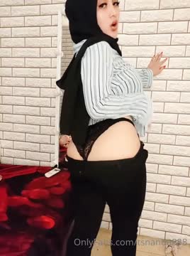 ts nanda blackhijab