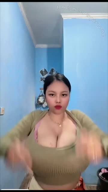 Mochi Tiktokers Super Tobrut Konten Ngewe Berbayar