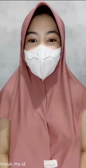 Jilbab Uting Kecil Ngewe di Kosan