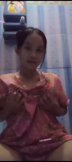 Telegram (@lembahcoli) (Indri Lesbi) (2).mp4