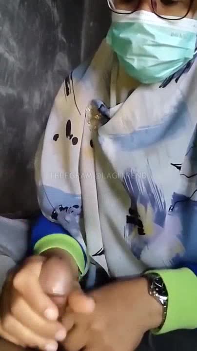Dikocok ibu guru sampe keluar santan.mp4