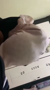 Punya cewe cantik dimanfatkan hanya buat nyepong dan ngocok.mp4