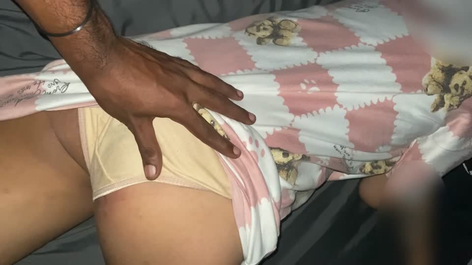 Keluhan adik ipar perempuan saat dia lelah feat Ichaaa Indonesia Imut Payudara Alami Besar 18 Tahun Pasangan HD Porn xHamster.mp4