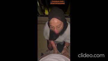 Ewe Hijabers Tobrut Montok Jago Banget Nyepong.mp4